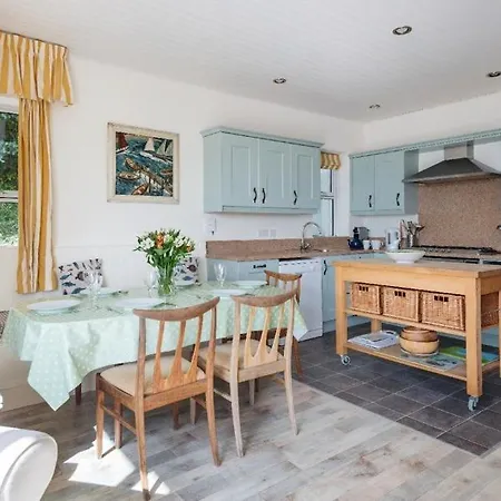 Carn Du 1 Holiday home