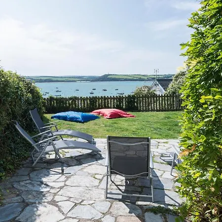 Carn Du 1 Holiday home *